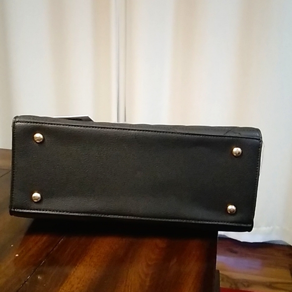 Alyssa Vegan handbag NWT - Picture 3 of 6